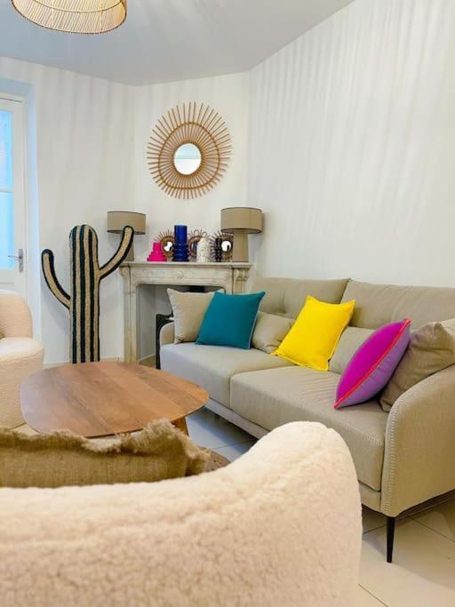 קסיס Petit Patio - 2 Chambres - Centre Ville - Climatisation מראה חיצוני תמונה