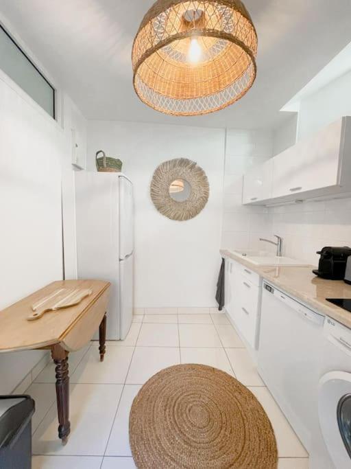 קסיס Petit Patio - 2 Chambres - Centre Ville - Climatisation מראה חיצוני תמונה