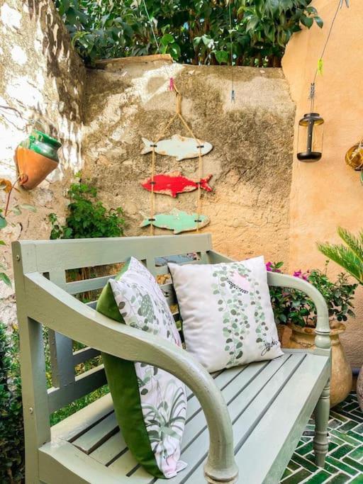 קסיס Petit Patio - 2 Chambres - Centre Ville - Climatisation מראה חיצוני תמונה