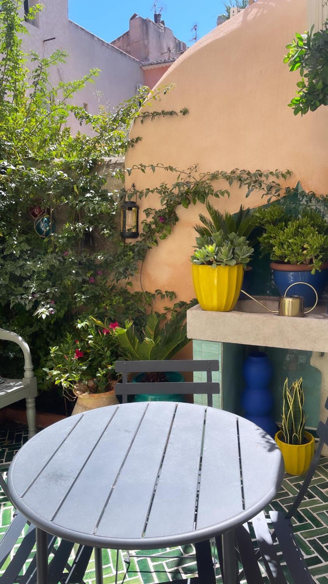 קסיס Petit Patio - 2 Chambres - Centre Ville - Climatisation מראה חיצוני תמונה